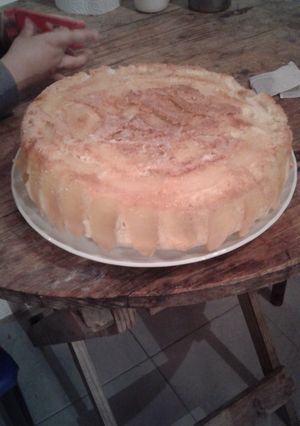 Una foto de Bizcochuelo con manzanas