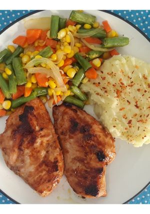 Foto resep Steak ayam, mashed potato & sayur ala abuba