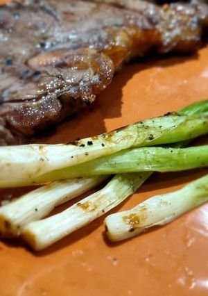 A picture of Grilled Spring Onions.