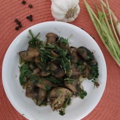A picture of Garlic butter mushroom.