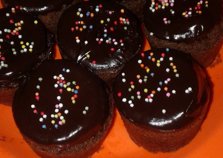  Resep  Brownies  cokelat cup  kukus  oleh mona Cookpad
