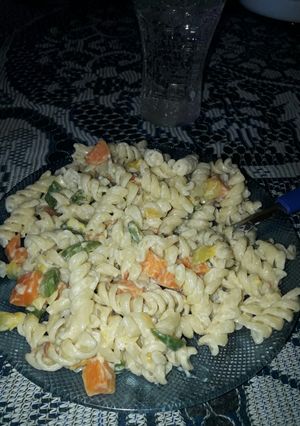 Una foto de Fideos con salsa de vegetales