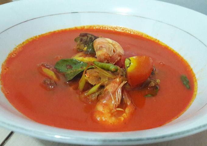 Resep Tomyam ayam + udang oleh Ummi Queena  Cookpad