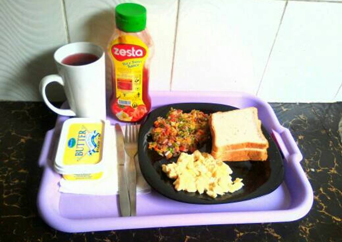Hibiscus tea,bread and eggs