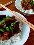 Gyudon 牛丼 (cuenco con carne)