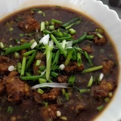 A picture of Gravi manchuriuan and fried rice.