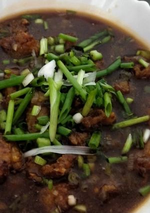 A picture of Gravi manchuriuan and fried rice.
