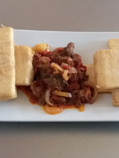 A picture of Fried Yam and Liver Sauce.