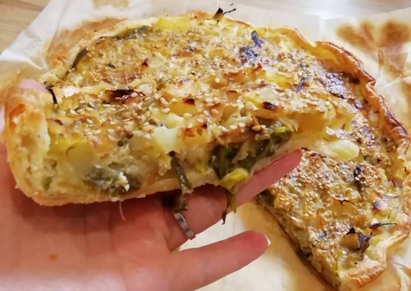 Tarte poireaux / pomme de terre / sésame torréfié