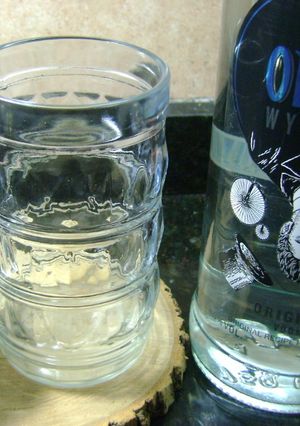 Una foto de Vodka - tónica Chin Chin !!!