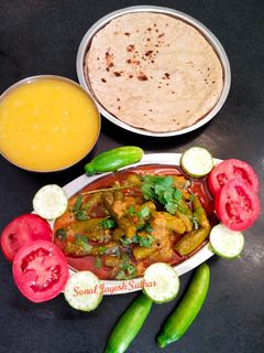 ભરેલાં ‌ટીંડોળા નું શાક(Bhrela Tindora Shak Recipe In Gujarati) રેસીપી મુખ્ય ફોટો
