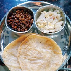 A picture of Navratri bhog.