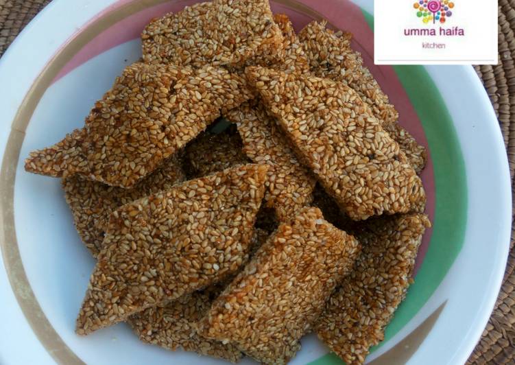 How to Make Speedy Sesame seeds candy