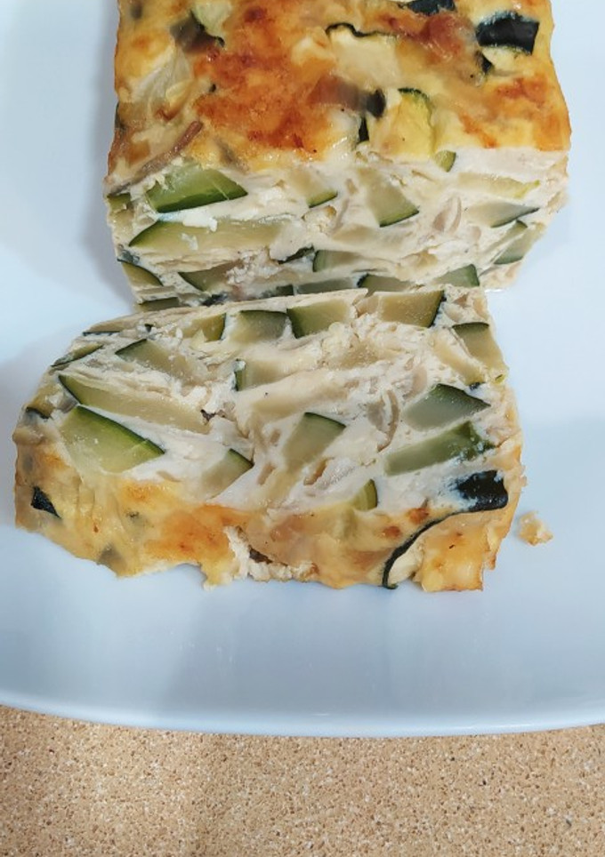 Una foto de Pastel de calabacín súper fácil