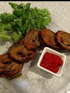 ક્રિસ્પી ગાર્લીક પાત્રા રેસીપી મુખ્ય ફોટો