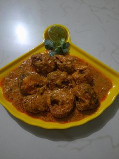 कोकोनट फ़िश करी (coconut fish curry recipe in Hindi) रेसिपी मुख्य फोटो