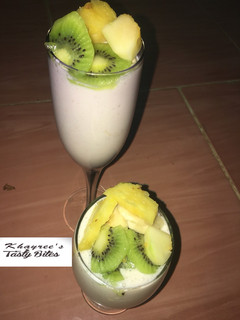 A picture of Fruit yoghurt.