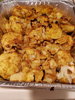 A picture of Roasted curry & garlic cauliflower.