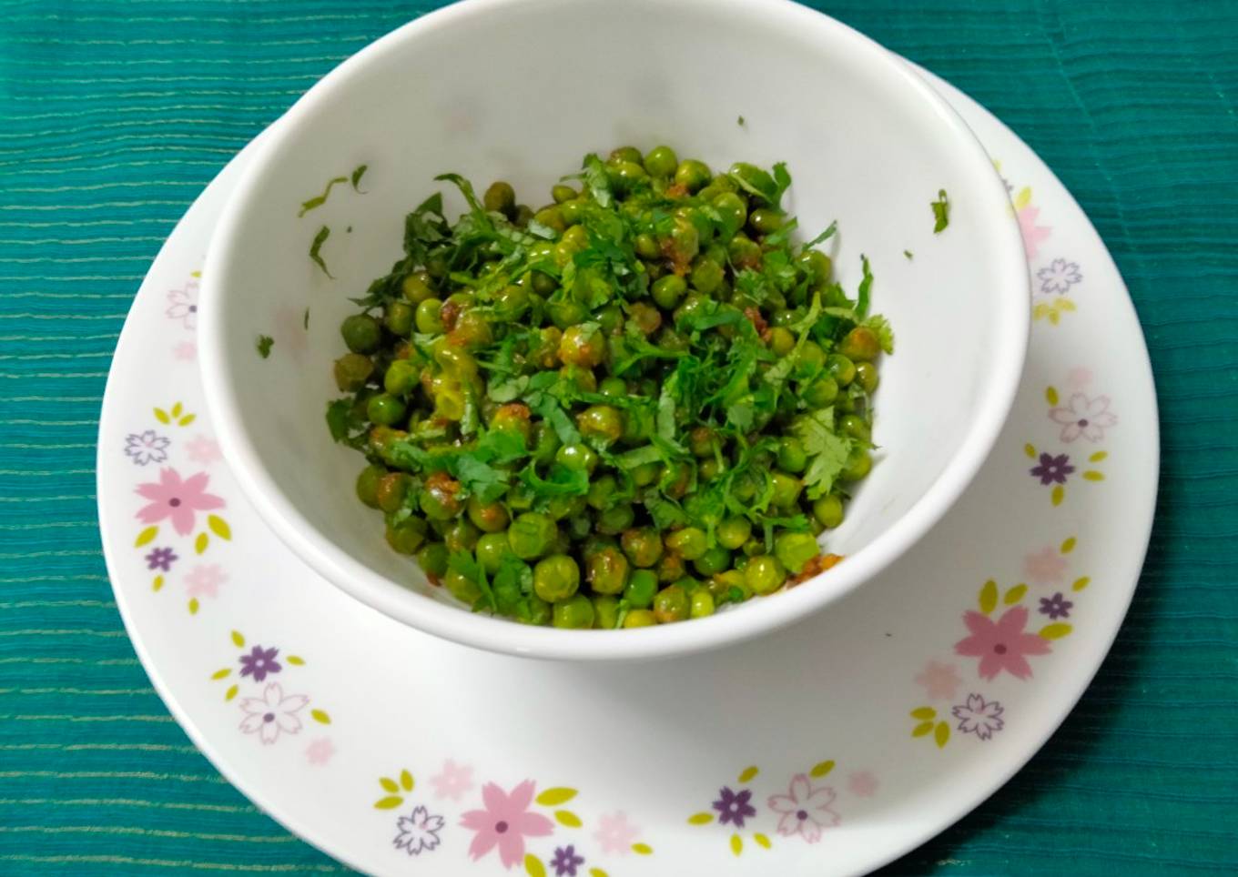 Matar masala