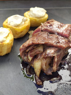 Una foto de Presa ibérica rellena al horno