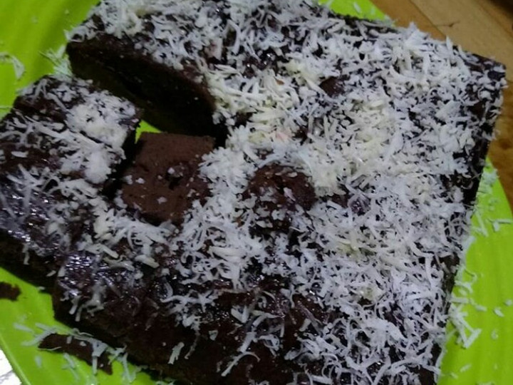 Resep Brownies Kukus Chocolatos Simple (pas utk kue ultah dadakan hhh) Anti Gagal