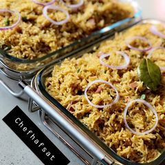 A picture of Jollof rice.