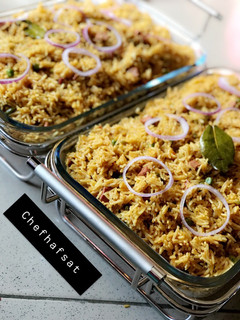 A picture of Jollof rice.