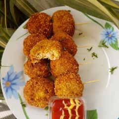 A picture of Chicken nuggets.