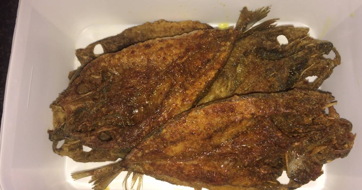 Deep fried Maasbanker fish Recipe by Mashudu Cookpad