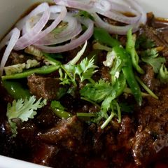 A picture of Kaleji masala.