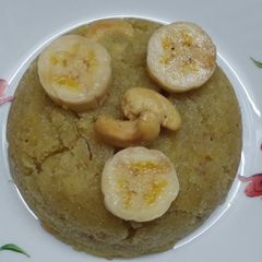 A picture of Banana Sooji Halwa.