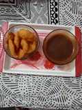 Dall vada with tamarind chutney