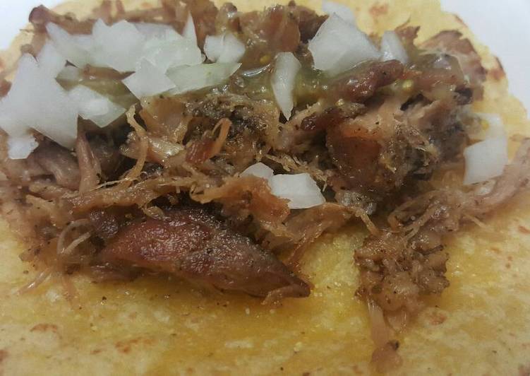 How to Make Homemade Carnitas