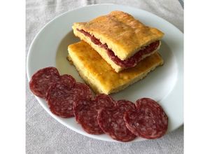 Foto di Pizza bassa al formaggio 🧀