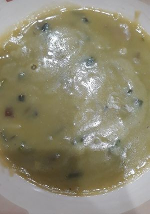 Una foto de Sopa crema de arvejas