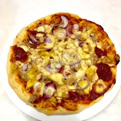 Hawaii Chicken Pizza A picture of Hawaii Chicken Pizza.