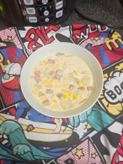 A picture of Creamy Ham & Potato Soup.