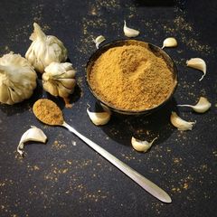 A picture of Garlic Powder Homemade.