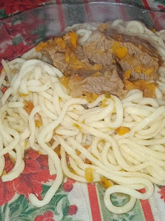 Una foto de Fideos caseros con tuco
