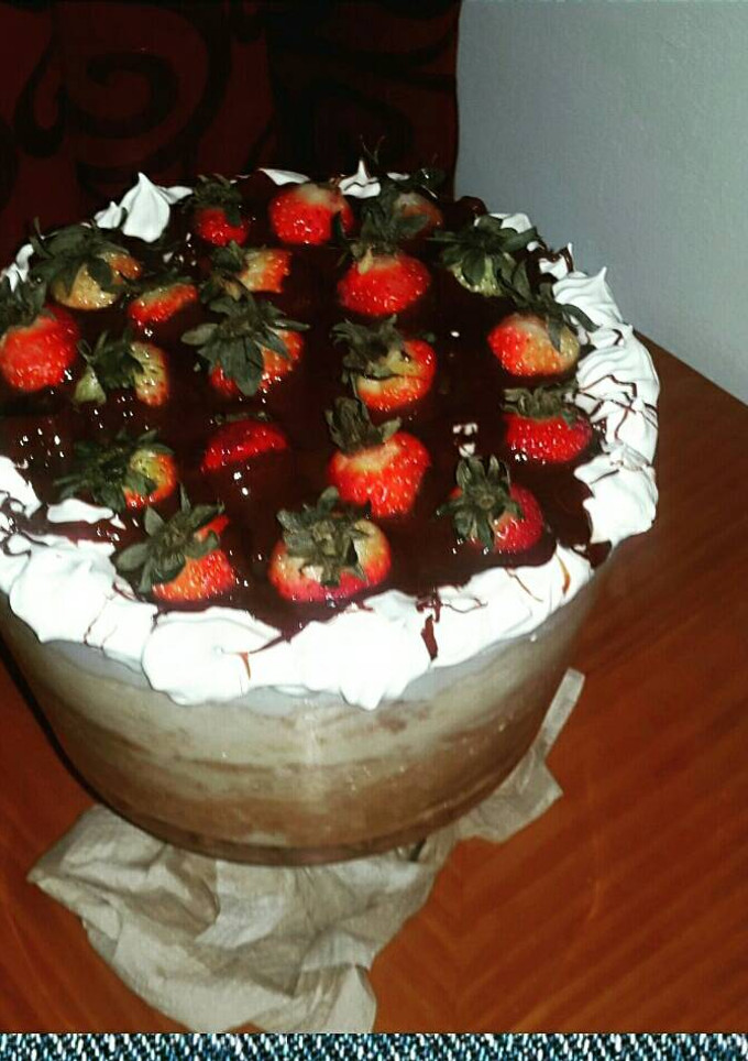 Una foto de Tres leches con ron y nutela
