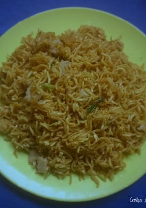 Foto resep Mie Goreng Tek Tek Simple ala Dina