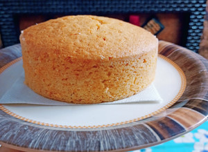 A picture of Vanilla Sponge Cake.