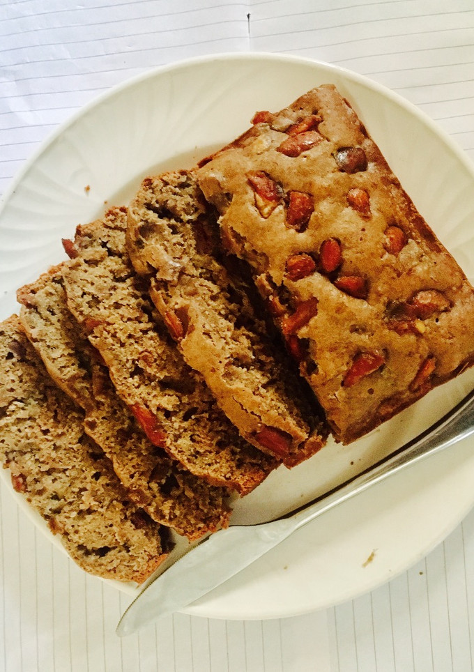 A picture of Banana bread and chopped dates.
