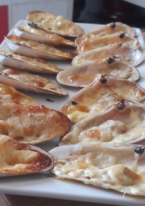 Una foto de Machas a la parmesana