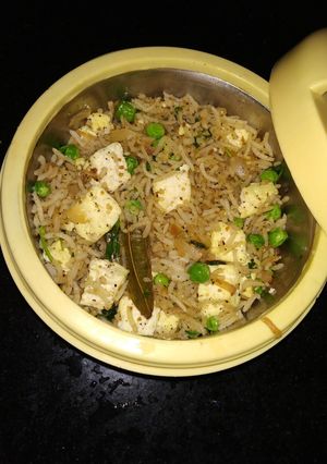 A picture of Paneer green peas pulav.