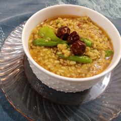 A picture of Daal mash (daba style).