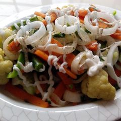 Steamed veggies salad A picture of Steamed veggies salad.