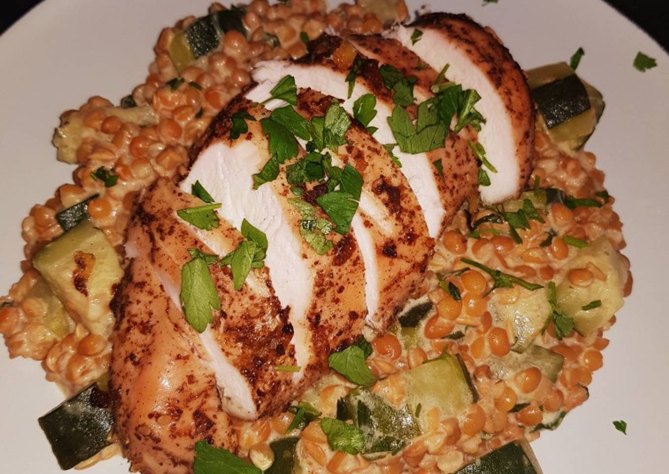 Zahtar spiced chicken with creamy lentils and cougette