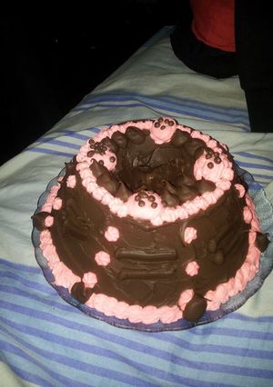 Una foto de Budín de chocolate y frutos rojos