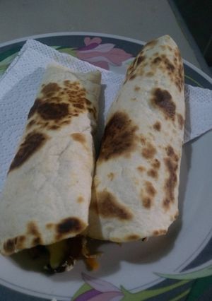 Una foto de Burrito de pollo con champiñones